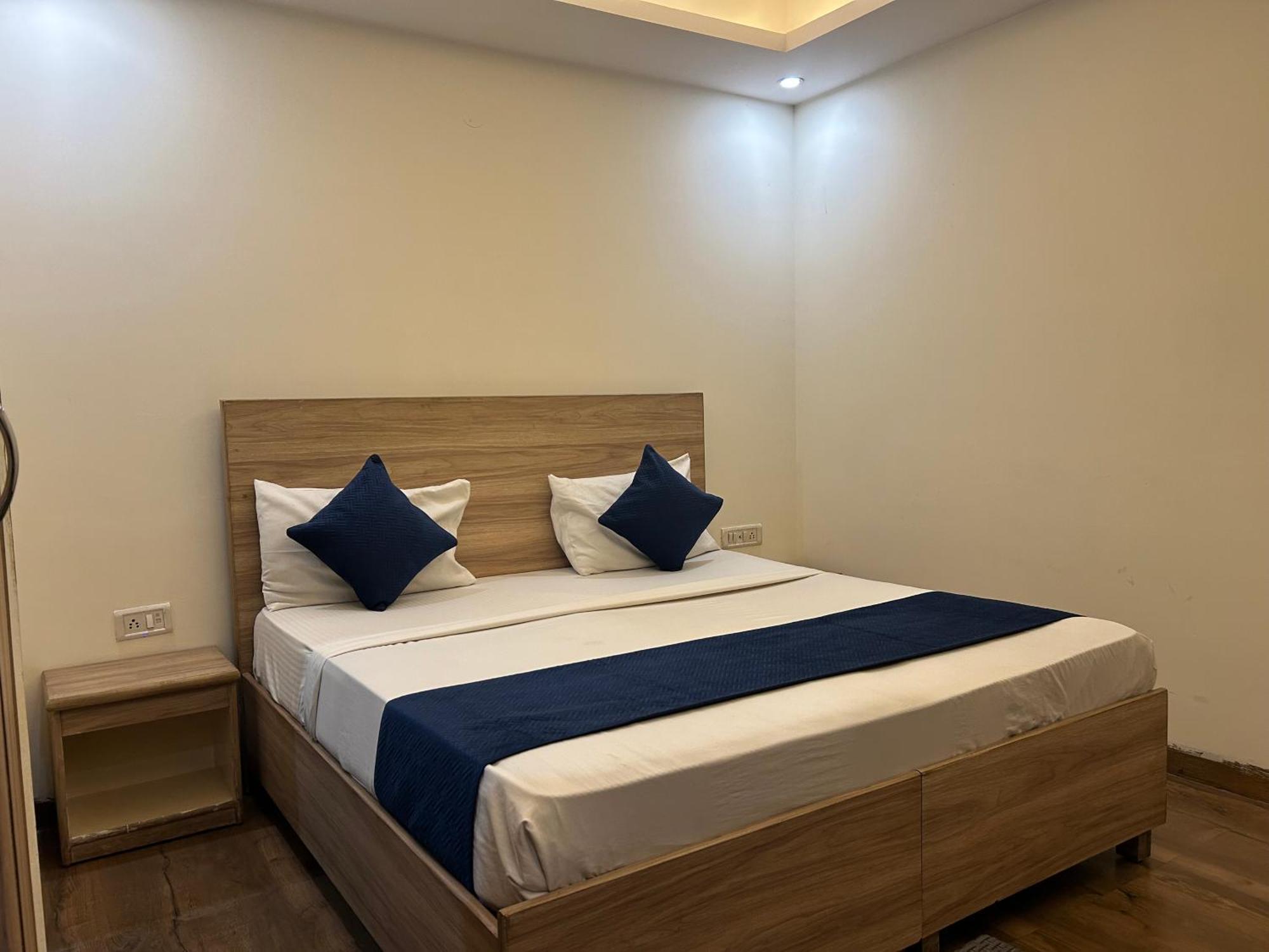 Hotel Aerocity Golden Close To New Delhi Airport Eksteriør bilde